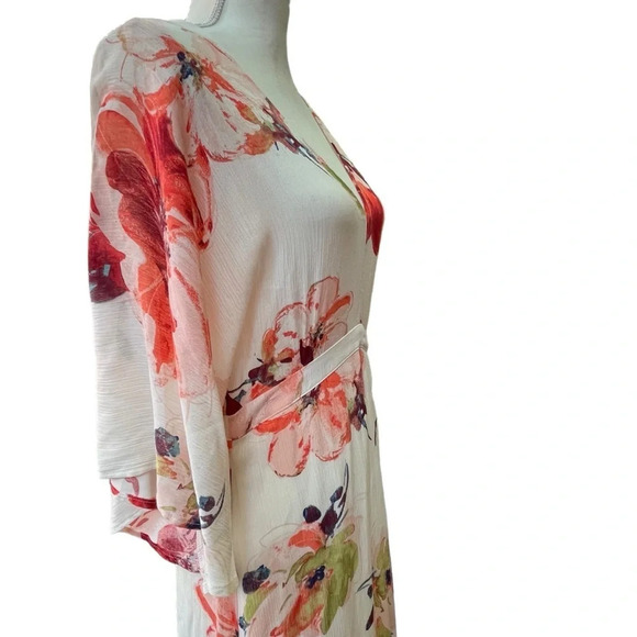 The Room Cream Floral Deep V Maxi Dress with Open Back Size Large - Picture 5 of 14